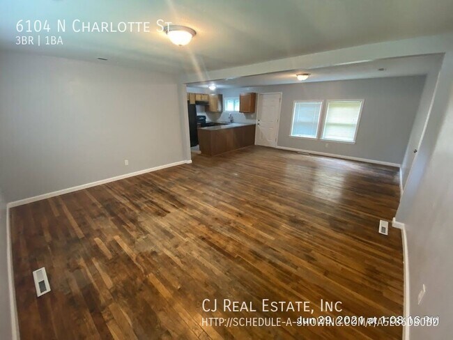 Foto del edificio - 6104 N Charlotte St