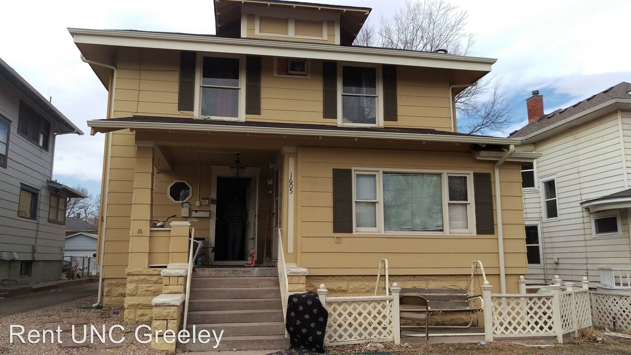 Primary Photo - 1605 11th Ave