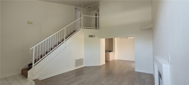 Building Photo - 9623 Blue Calico Dr