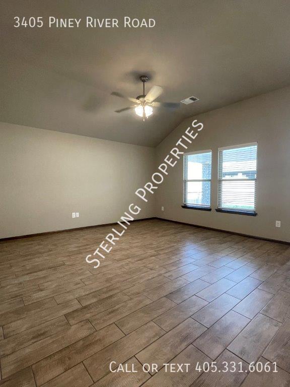 Foto del edificio - 3405 Piney River Rd