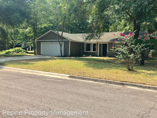 Building Photo - 3 br, 2 bath House - 7215 SW 18th Place