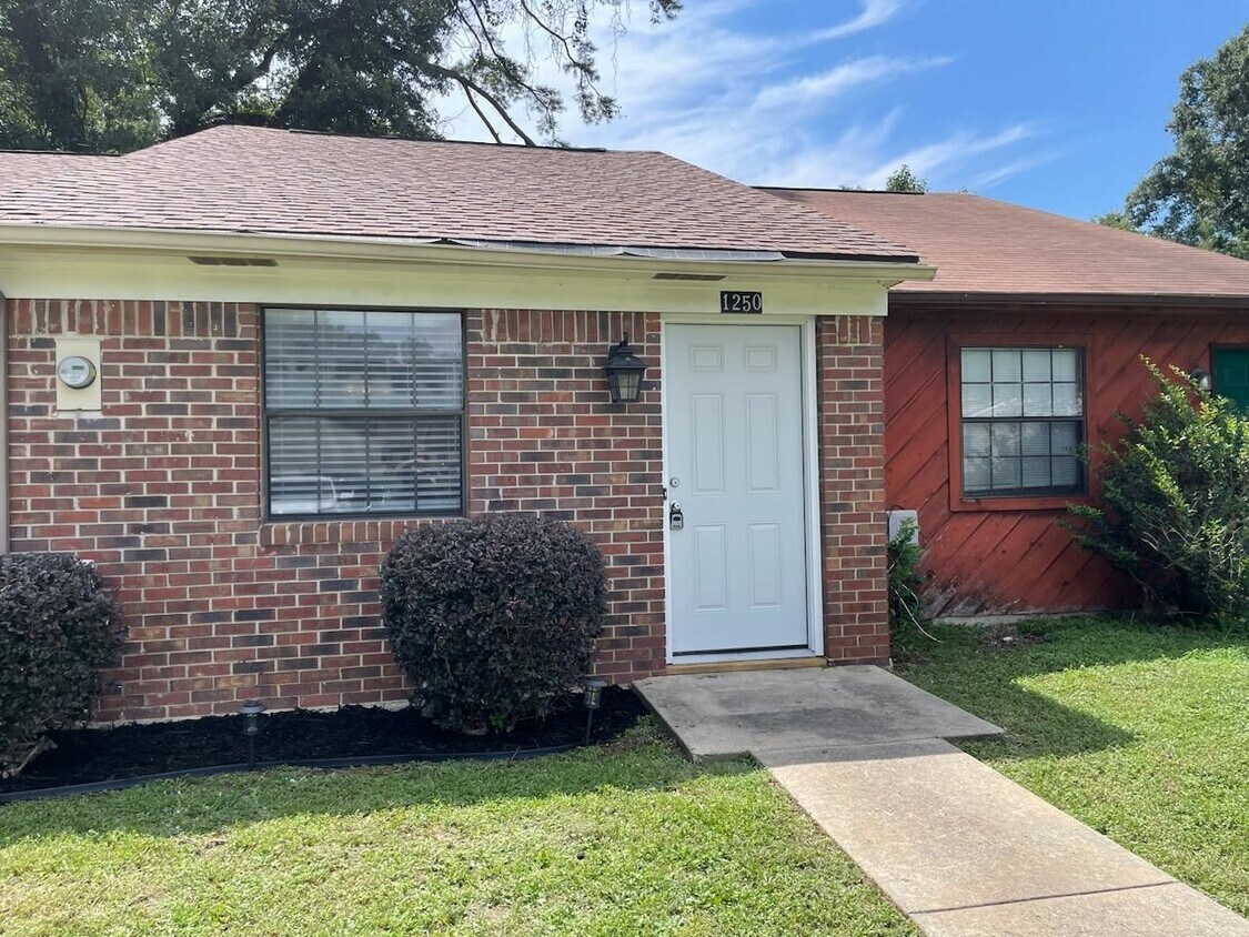 1250 Continental Ct, Tallahassee, FL 32304 House Rental in