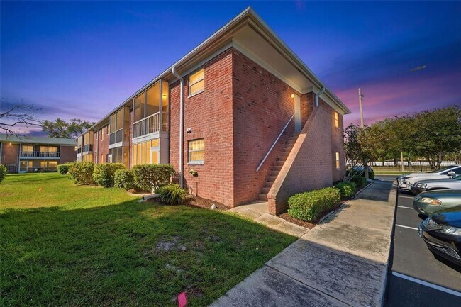 Foto del edificio - 3810 37th St S