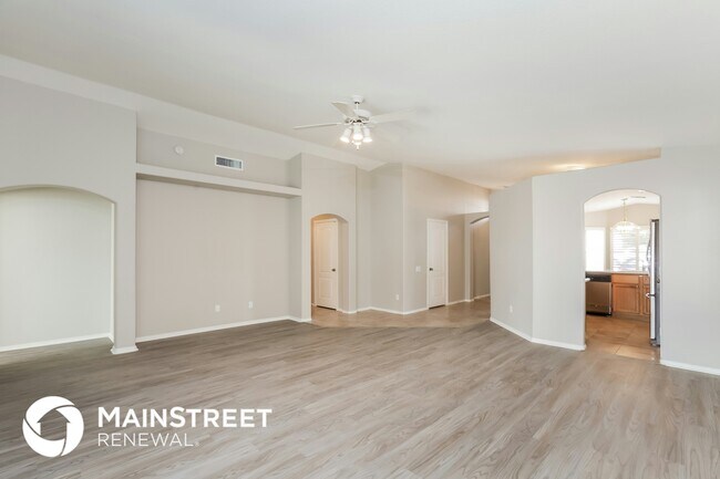 Building Photo - 3549 E Kelton Ln