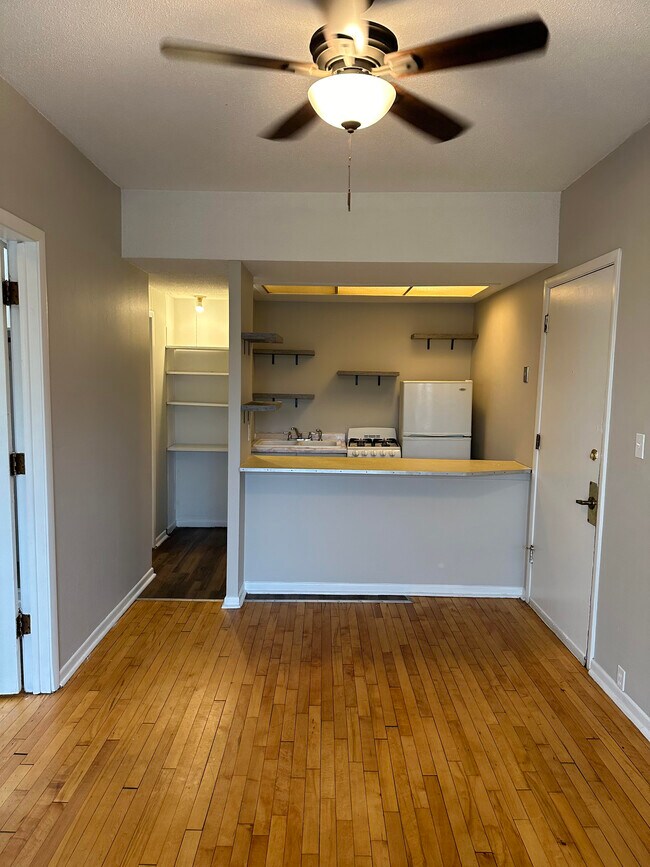 Cocina - Yale Place Apartments