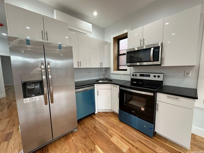 Foto del edificio - 925 Thomas S Boyland St