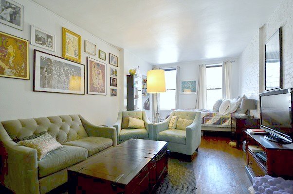 Primary Photo - 90 W Houston St