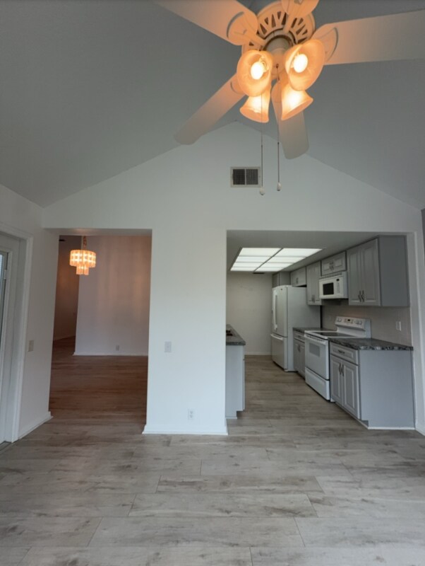 Foto del edificio - 13642 Dunwoody Ct