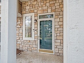 Building Photo - 44975 Marigold Dr