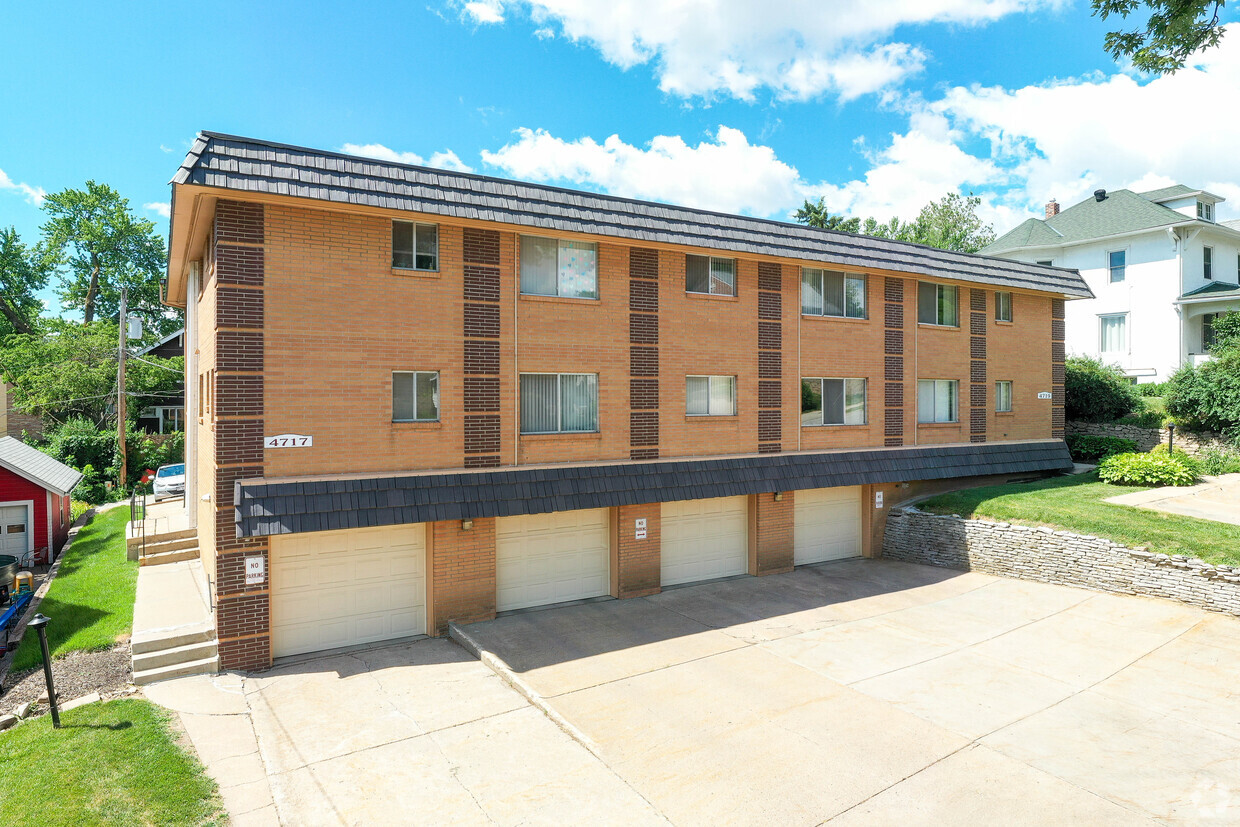 Primary Photo - Wakeley Pointe Apartments