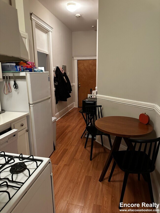 Foto del edificio - 38 Hemenway St