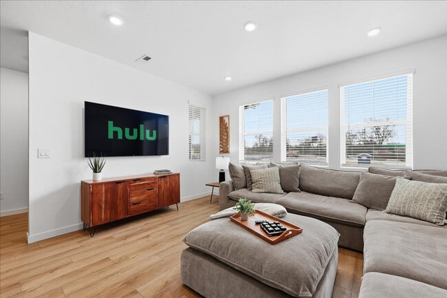 Foto del edificio - 4226 W Perspective St