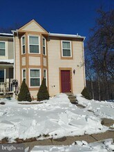 Building Photo - 19278 Wheatfield Terrace