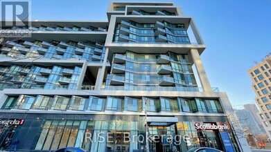 Building Photo - 15 Merchants' Wharf