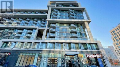 Building Photo - 15 Merchants' Wharf