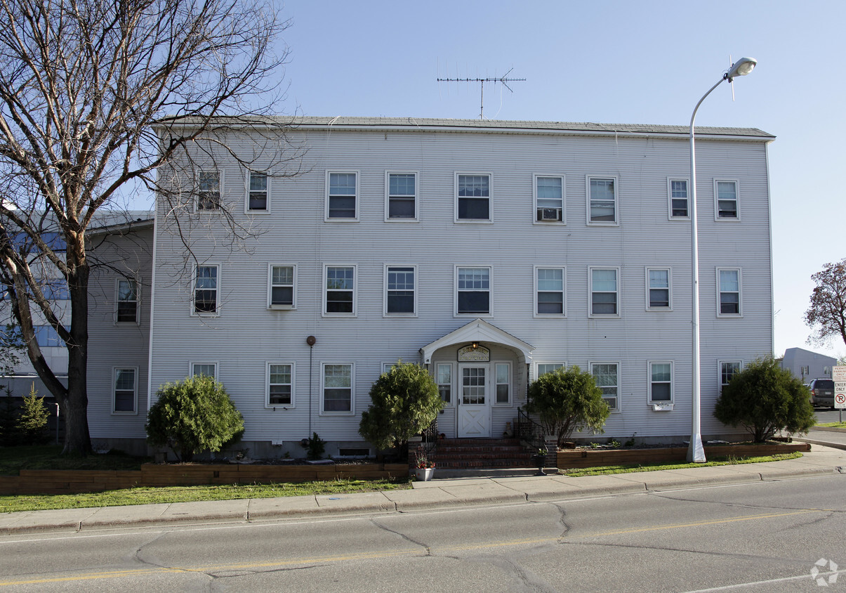 Foto del edificio - Lakeview Apartments