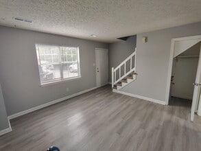 Building Photo - 61 Ferguson Dr