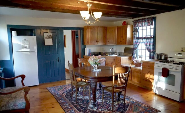 Building Photo - 2 Ashuelot Main St