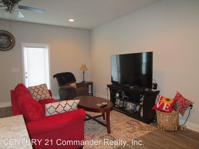 Foto del edificio - 3 br, 2.5 bath House - 5749 Callaway Cir