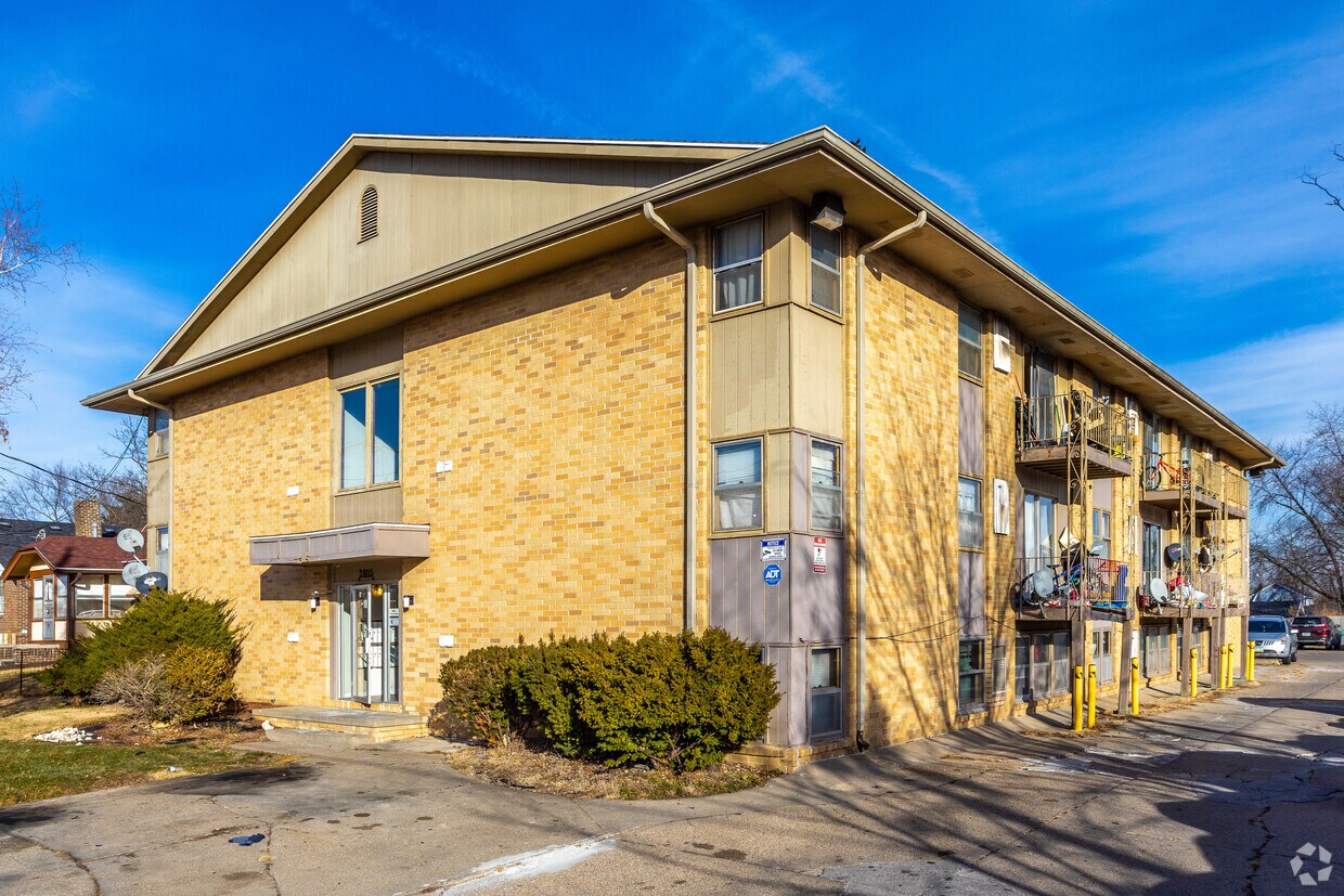 Foto principal - Brickstone Apts LLC