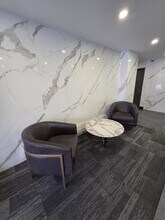 Building Photo - 15 Walmer Rd