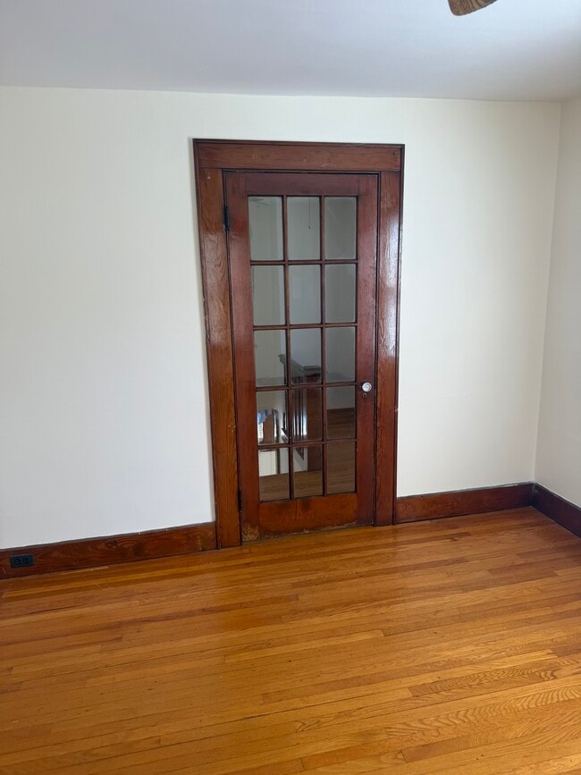 Building Photo - 7 Gardners Ln