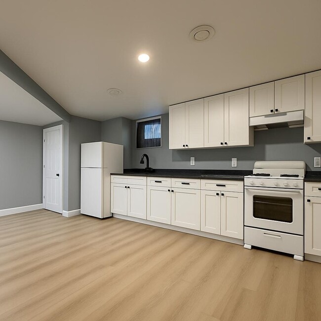 Photo du bâtiment - 73 Pearce Ave