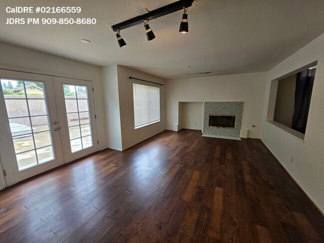 Foto del edificio - 11150 Corsica Ct