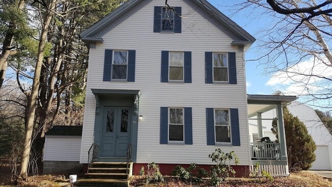 Building Photo - 126 Sullivan St