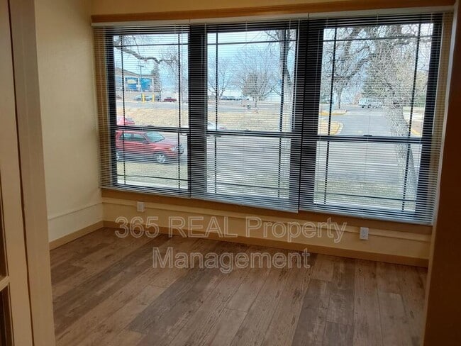 Foto del edificio - 2018 10th Ave