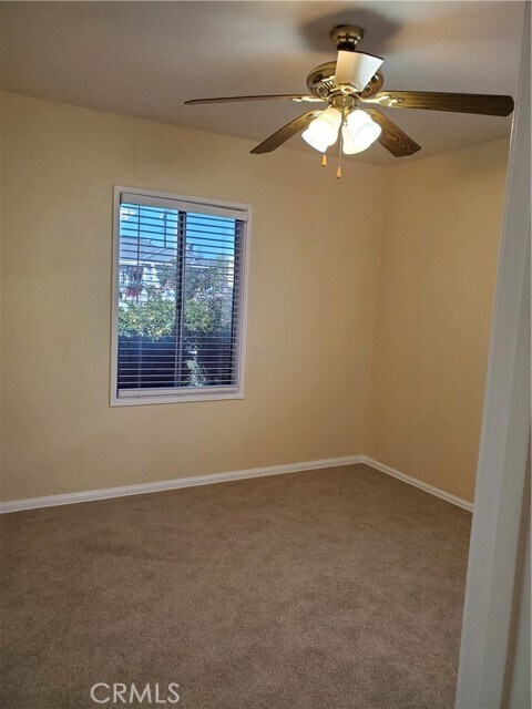 Foto del edificio - 544 Laurel Ave