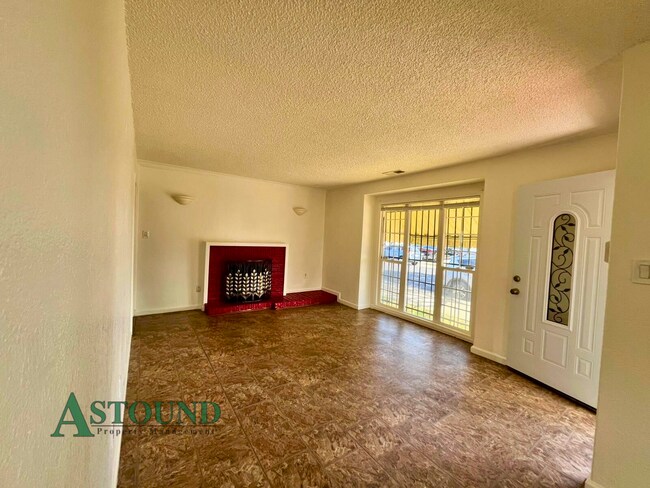 Foto del edificio - 7500 Deerwood Ave