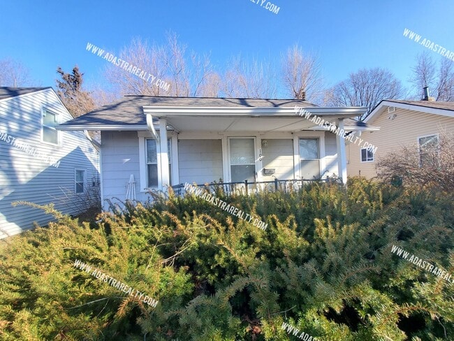 Building Photo - Charming 2 Bedroom Bungalow in WALDO-Avail...