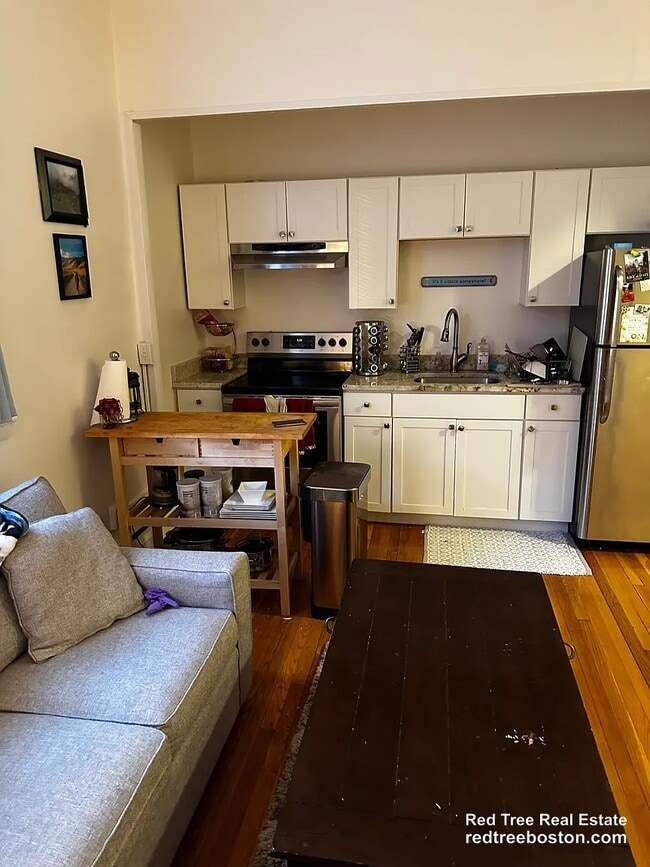 Photo - 202 St Paul St Apartment