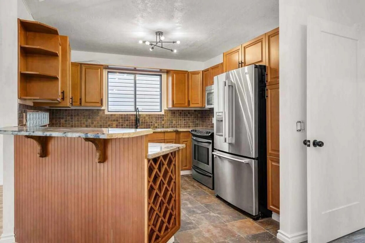 Photo principale - 1004 McKinnon Dr NE