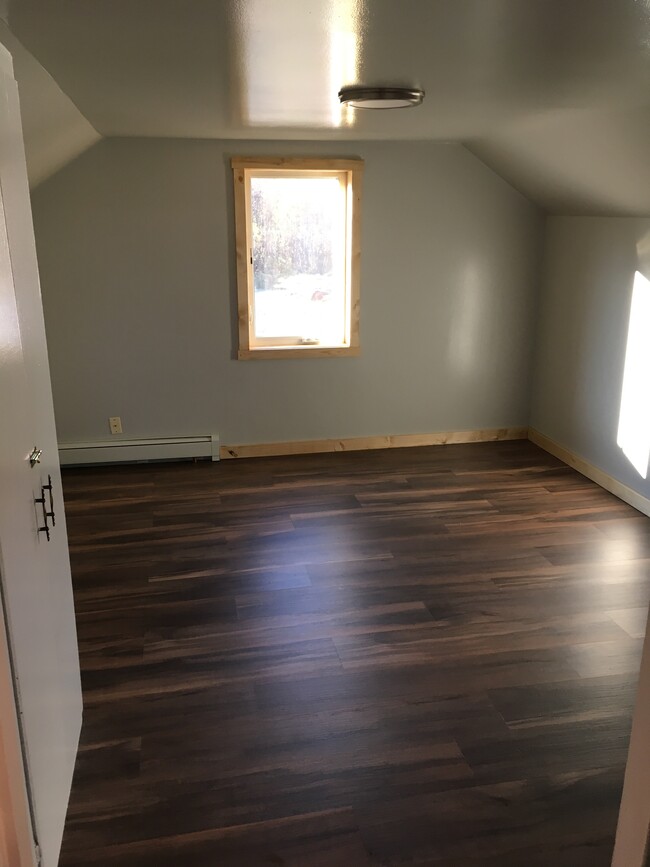 Bedroom 1 - 3065 H and H Ln