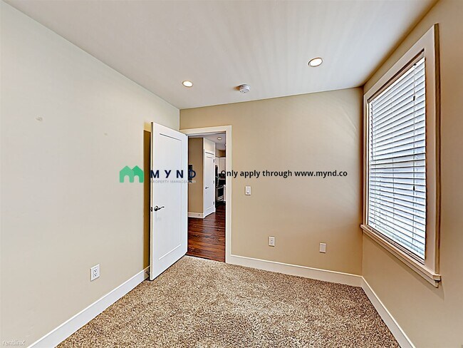 Foto del edificio - 1325 18th St