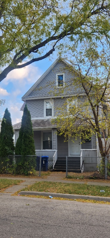 Foto principal - 519 Cummings Ave