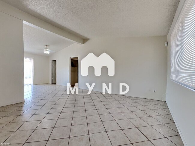 Building Photo - 3 br, 1 bath House - 6945 W. Catalina Drive