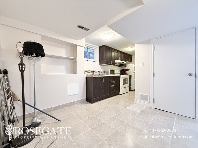 Building Photo - Cozy 1-Bedroom Basement Apartment with Parking & Central A/C in Scarborough