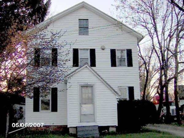 Primary Photo - 210 Front St
