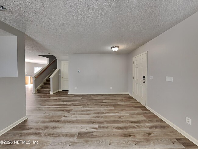 Foto del edificio - 1178 Dawn Creek Ct