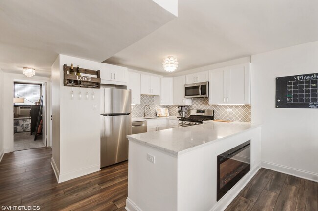 Foto del edificio - 3950 N Lake Shore Dr