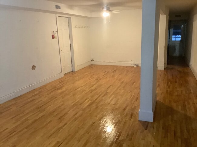 Building Photo - 66 Furby St