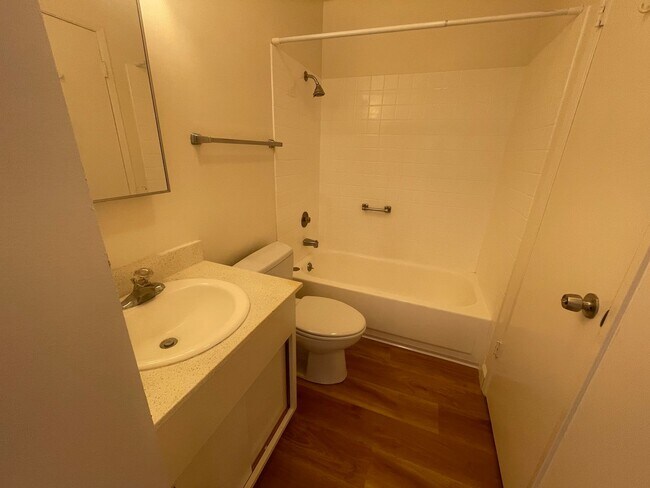 Foto del edificio - Newly Updated Studio at Watergate Apartmen...