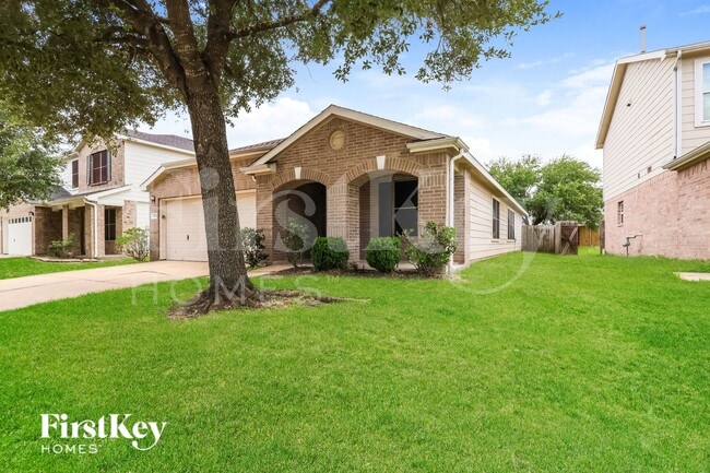 Building Photo - 29311 Legends Hill Dr