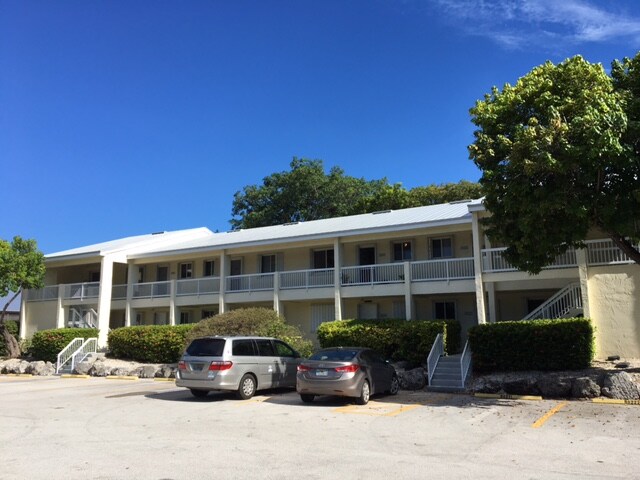 Building Photo - 98202 Windward Ave