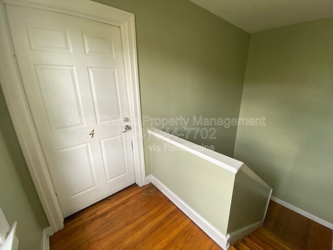 Building Photo - 2614 College St