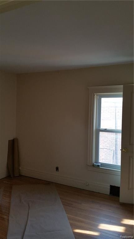 Building Photo - 224 Holbrook Ave