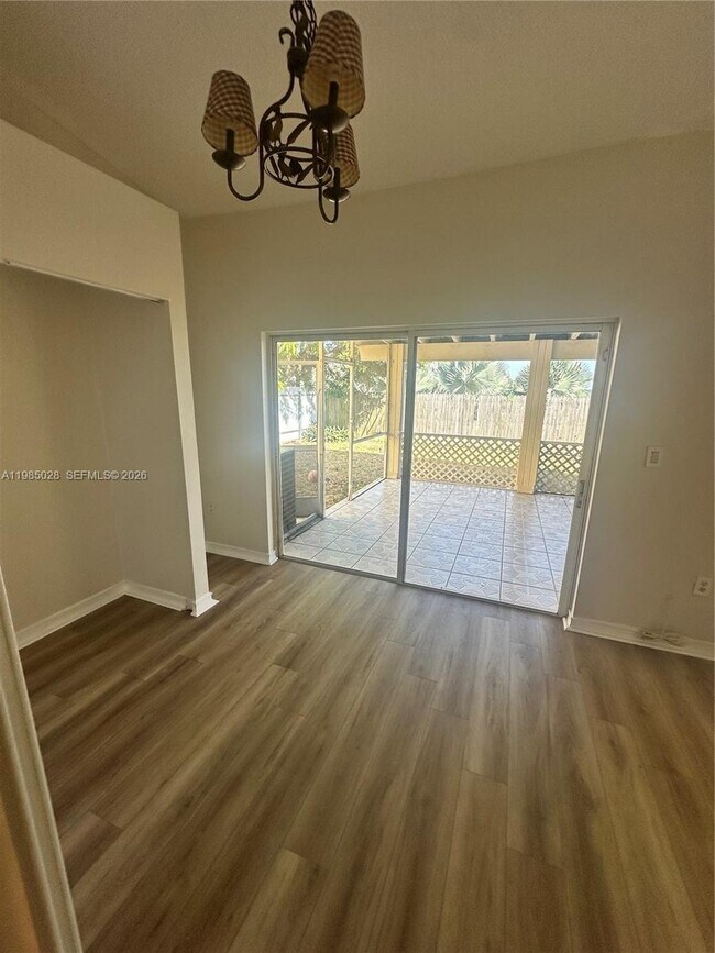 Foto del edificio - 27347 SW 117th Pl